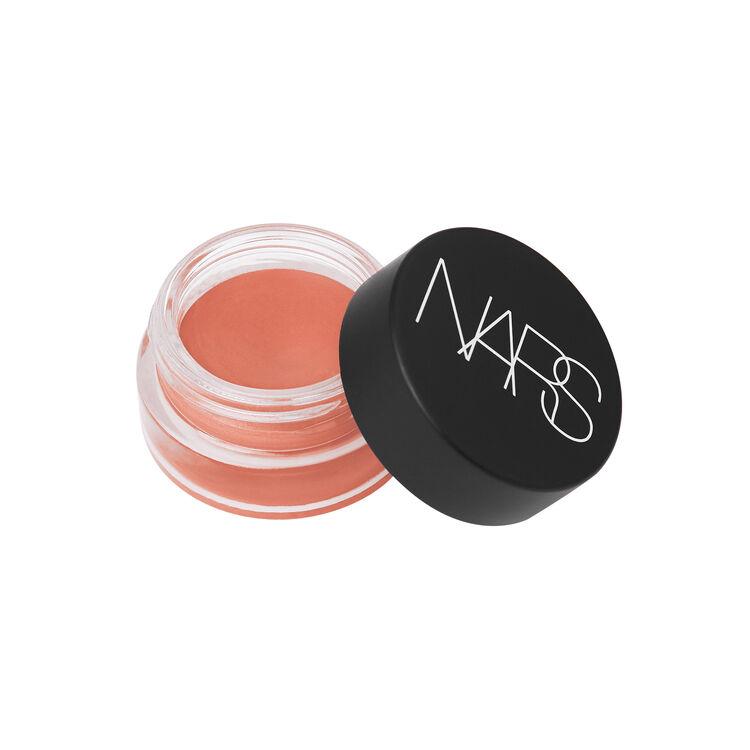 NARS makes finding the right foundation shade a breeze